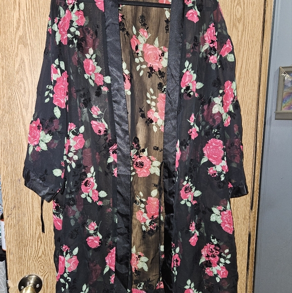 Secret treasures Sexy rose robe - Picture 1 of 5